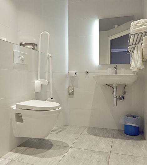 Salle de bains pour personnes à mobilité réduite (PMR)